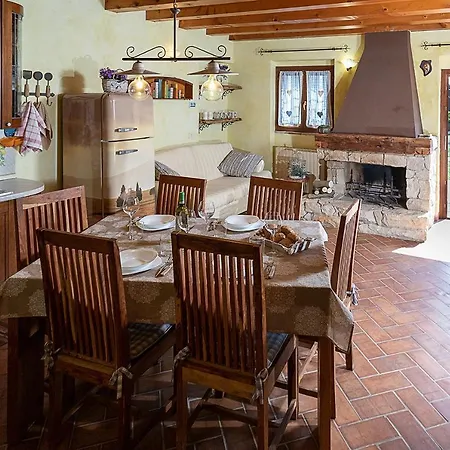 Сasa de vacaciones Nocino - Regarda Travel Lazise