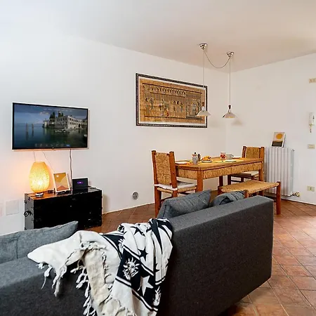 Nyaraló Nocino - Regarda Travel