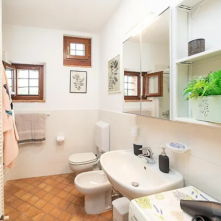 Nyaraló Nocino - Regarda Travel *