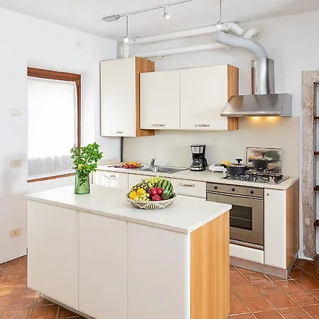 Nyaraló Nocino - Regarda Travel Lazise