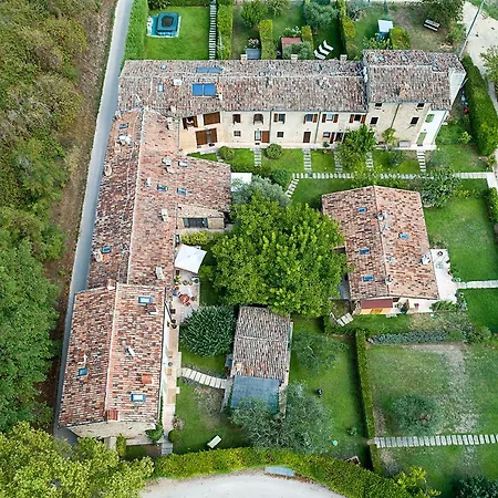 Nocino - Regarda Travel *