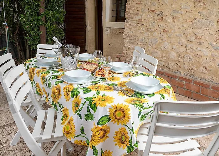 Nocino - Regarda Travel بيت للعطل *