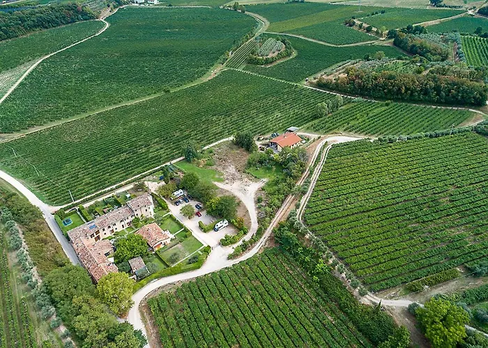 Nocino - Regarda Travel بيت للعطل